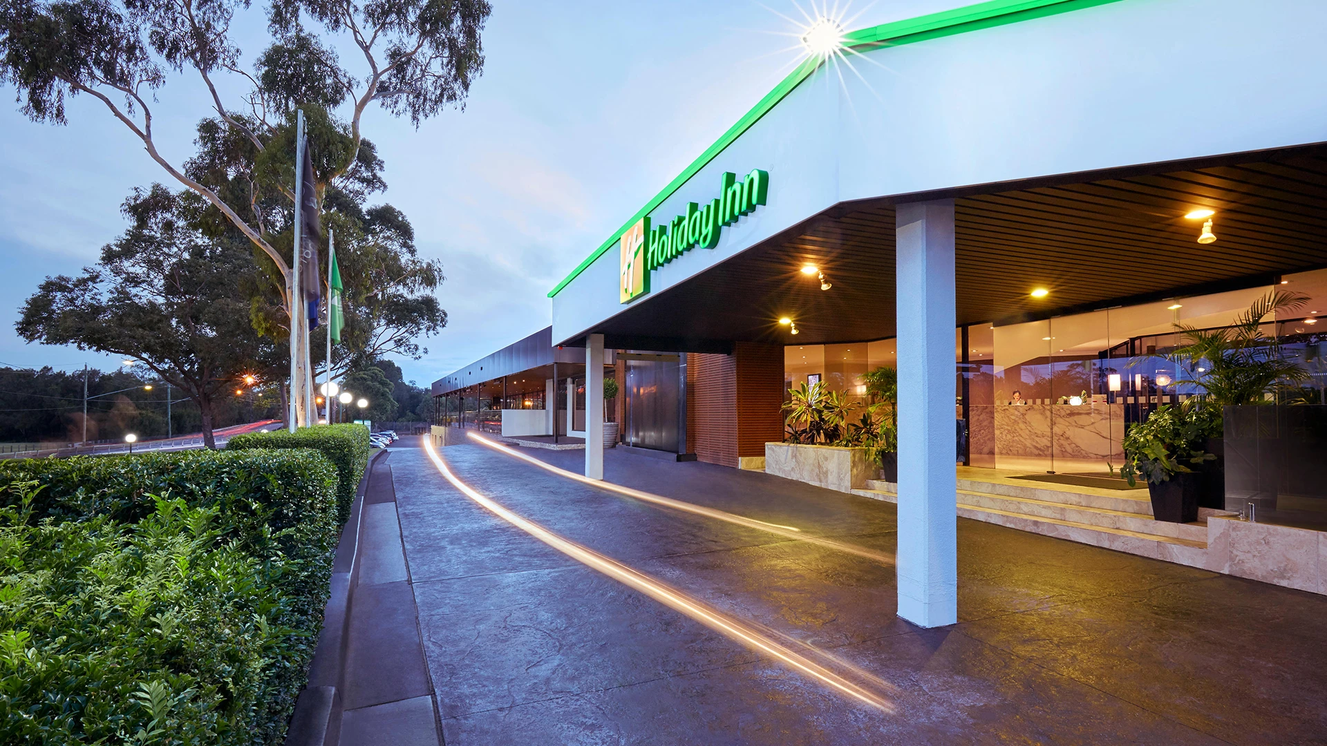 Holiday Inn Warwick Farm, an IHG Hotel