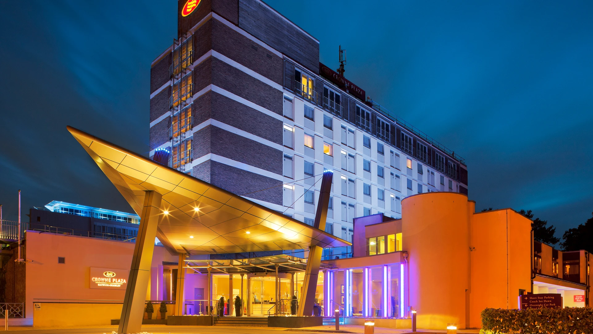 Crowne Plaza London Gatwick Airport, an IHG Hotel