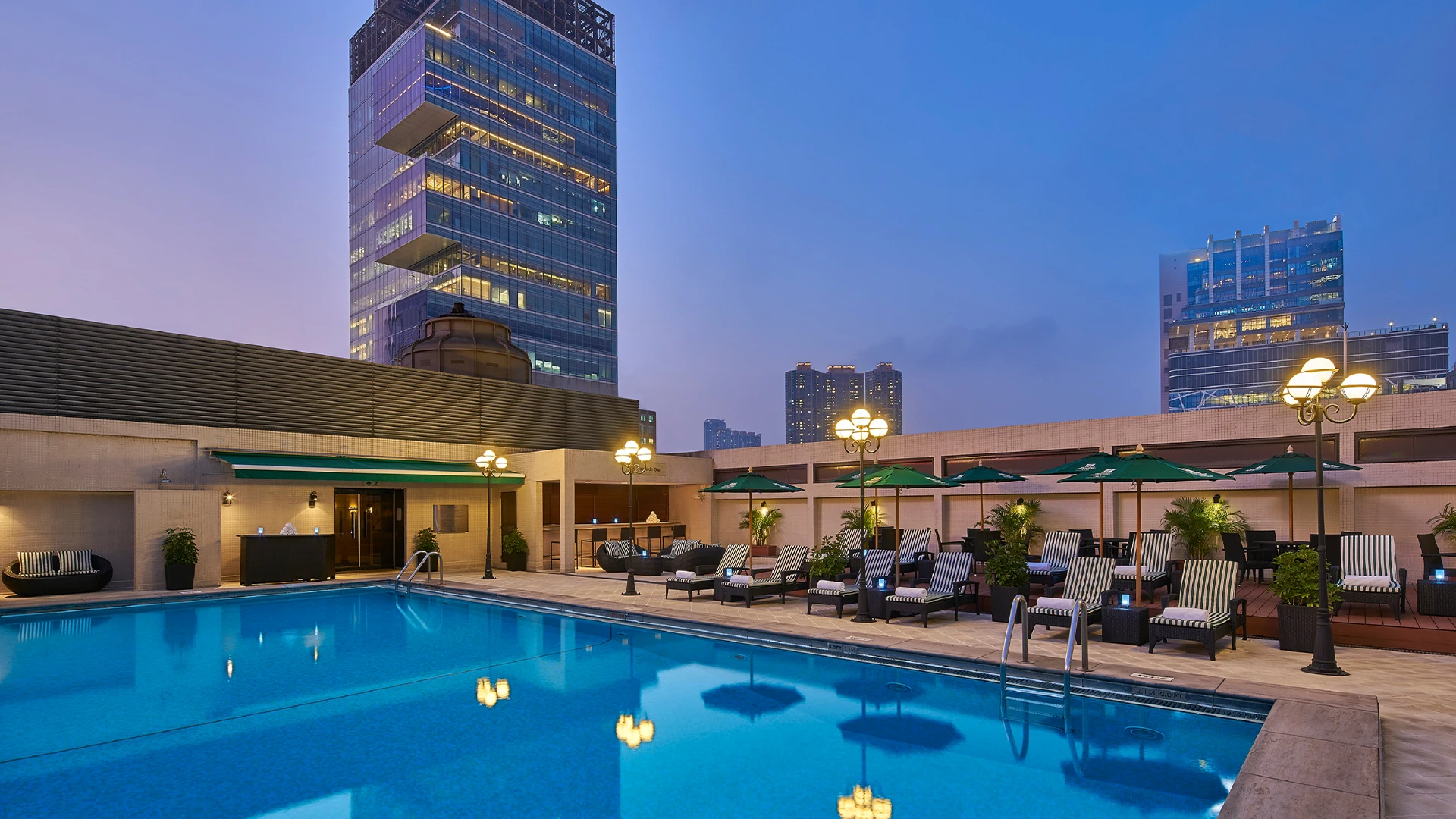 Holiday Inn Golden Mile Hong Kong, an IHG Hotel